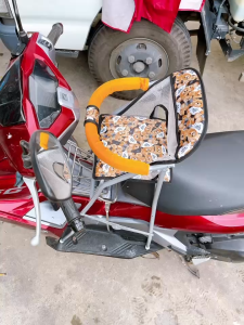 (Freeship) Ghế Đi Xe Máy AIRBLADE MỚI 2014 ĐẾN NAY Cho Bé Ghế Ngồi Xe Máy Cho Bé Có Vòng (Ghế Sắt - Xếp Gọn)