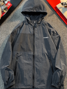 Summer Thin Couple Sun Protection Clothes Loose Outdoor Anti-Uv Skin Jacket Mens Fashionable Sunscreen Coat with Hat