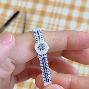 USA Jewelry Plastic ring Measuring Tool Finger Sizer Gauge with Digital Magnifying Glass Reusable