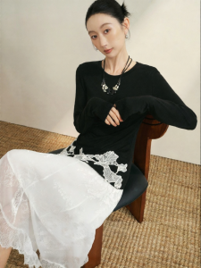 SUSHE | Commute T-Shirt Long Sleeve