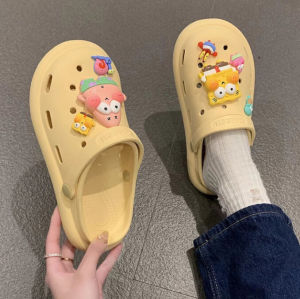 รองเท้าแตะแบบสวมครึ่งนิ้วสำหรับผู้หญิงในช่วงฤดูร้อนปี 2023 ทรงหัวมน ทรงหัวมน สไตล์การ์ตูน SpongeBob ดีไซน์ใหม่ รองเท้าแตะสวมสบายสำหรับกลางแจ้ง