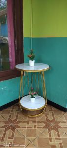 meja dekorasi sudut ruang tamu minimalis modern  kendang.meja sudut cantik modernmeja sudut besi minimalis