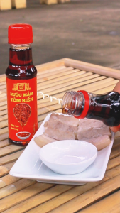 Nước mắm tôm biển Làng Chài Xưa 125ml Hồng Ngọc Đại Dương 300 năm truyền thống ngon khó cưỡng.