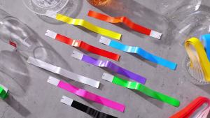 600 Packs Paper Wristbands for Events Neon Party Wristbands Colored Wristbands Waterproof Paper Club Arm Bands Lightweight Identification Wristbands for Concert Bar Entrance Admission(Green)