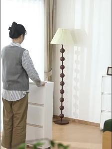 Younal | Drawer-based Nightstand Storage Cabinet Free Standing