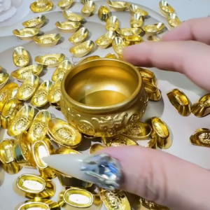 Bát Báu bát Phúc size mini 4 cm kèm 100 thỏi vàng trang trí Tết bát tụ bảo để bàn thờ bàn làm việc phong thủy chiêu tài lộc bát tụ bảo phong thủy