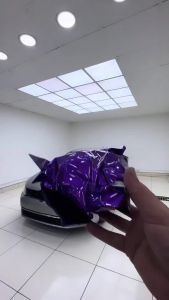 Skotlet Stiker Mobil Lebar 150cm Violet Metalik Candy