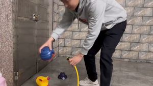 (local supplier) Rocket Launcher Toys Outdoor Rocket Water Pressure Lift Sprinkler Toy Water Spray Toys Educational