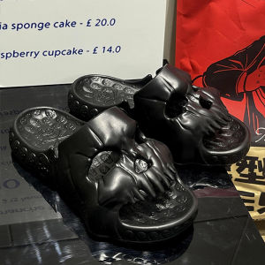 Halloween Skull Relief Design Men Slippers Couple Outdoor Fun Slides Thick Bottom of Beach Non-slip Casual Women Sandals