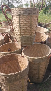 Gùi Dân Tộc Hà Giang Loại To Dây Đeo Thổ Cẩm. Quẩy Tấu Trúc Gùi Dân Tộc Trúc Gùi Tấu Tre Lu Cởi......