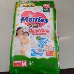 Merries Good Skin Pants popok bayi sekali pakai M34