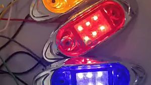 Xximos 12/24V Truck Indicator Light Turn Signal Lamp Auto Car Trailer Tail Warning Light Brak