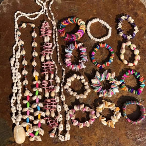 QIAOPIDIANDIAN | Natural Beachy Versatile Handcrafted Shell Jewelry