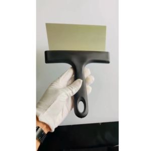 ตะหลิวเทปันยากิด้ามสีดำ ด้ามจับพลาสติก รหัสSCR-4