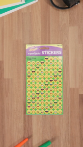 12 แผ่นส660ดวง ติกเกอร์ Emoji สติ๊กเกอร์ สติ๊กเกอร์แผ่น เครื่องเขียน สติกเกอร์ ลายการ์ตูน BS57