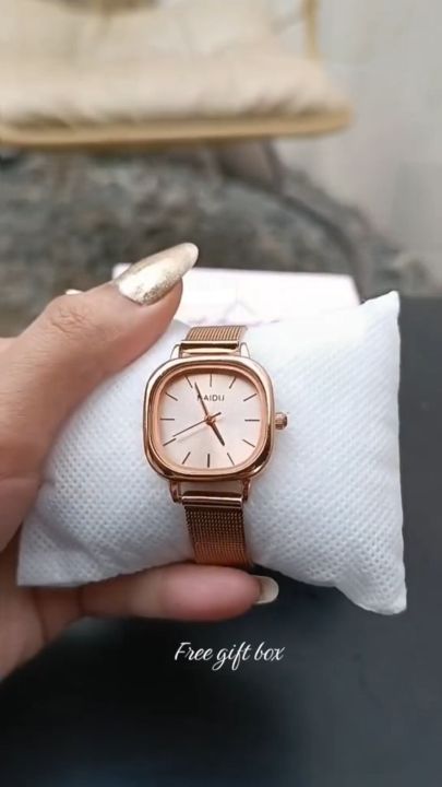 Fashion Ancient European Magnet Ladies Watch Aesthetic Romantic Beauty  Jelly Mirror Watch Female Watch g66620