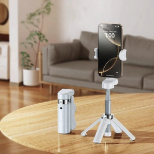 LIWAN | Bluetooth 360 Rotation Selfie Stick Tripod