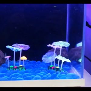 🐠🦐【READY-STOCK】Aquarium Artificial Fluorescent Coral Lotus Plant Decoration Fish Tank Aquarium Decoration 鱼缸造景树脂仿真珊瑚荷叶