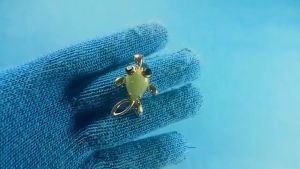 Liontin Rhodium model Ikan batu Giok   asli pupus Hijau