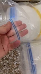 Lưới chắn côn trùng cao cấp chống muỗi ngăn côn trùng phá hại  dày 25 mesh và 32 mesh nguyên cuộn khổ rộng 1m8 và 2m11