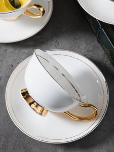 Elegant Gold Rimmed Ceramic Coffee Cup Set European Style High End Bone China Luxury British Afternoon Tea Set Home Use