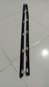 KARET PLIPIT KACA PINTU STARLET KOTAK STARLET KAPSUL HARGA UNTUK 1PCS