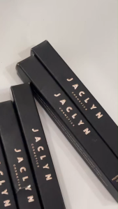 Kẻ viền môi và định hình môi JACLYN COSMETICS POUTSPOKEN LIP LINER CRAYON 1.2g tạo đường viền sắc nét cho đôi môi của Mỹ