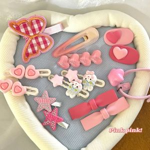 กิ๊บติดผมรูปหัวใจสีชมพูหวานๆ ดีไซน์เก๋ไก๋สำหรับผู้หญิง วัสดุอื่นๆ สไตล์เกาหลี ใหม่ ราคาไม่เกิน 10 หยวน