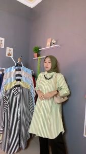 Tunik Kemeja Wanita Panjang Motif Salur Garis Polly Rayon