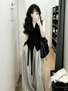 XUECAIQI | Vintage Intellect Style Sleeveless Knit Vest and Casual Pants Set