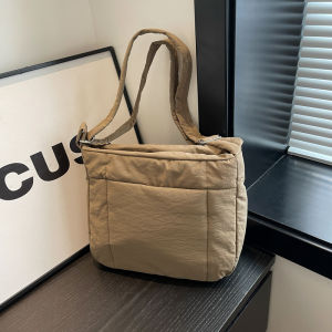 Casual Nylon Crossbody Bag Lightweight Single Shoulder Sling Bag Spring 2025 Fashion Trend Youth Suitable Soft Handbag