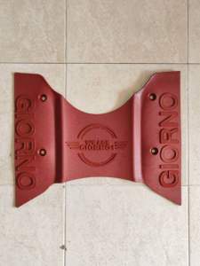 แผ่นวางเท้า แผ่นปูพื้นมอเตอร์ไซค์ สำหรับ Honda Giorno+ 125 ปี2023