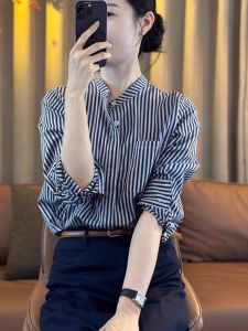 เสื้อเชิ้ตแขนยาวลายทางสีบล็อกหรูหรา สไตล์เกาหลี ผ้าฝ้ายผสมโพลีเอสเตอร์ ทรงตรง ปกติ ฤดูใบไม้ร่วง 2025