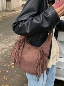 Bohemian Retro Fringe Womens Bag 2025 New Fashion Cool Suede Bag Versatile Single Shoulder Crossbody Bag