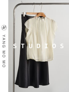 French Design Sensation Mesh Pleated Vest Shirt Half Skirt Set New 2025 Women Elegant Match Whole Set Polyester round Neck