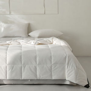 Washable White Goose Down Summer Quilt
