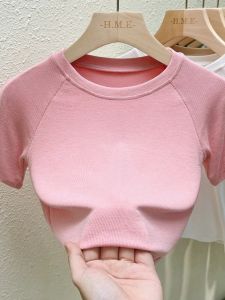 เสื้อยืดแขนสั้นทรงเข้ารูปสไตล์เกาหลีสำหรับผู้หญิงในฤดูร้อน เสื้อยืดทรงเข้ารูปบาง ใส่ด้านนอก เสื้อยืดลายสก็อต