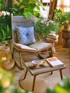PURPLE LEAF | Lounge Lazy Chair for Home and Balcony