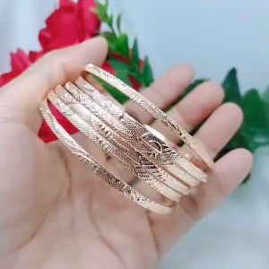 Gelang Tangan Kroncong Wanita Titanium Xuping Perhiasan Aksesoris Fashion Lapis Emas Anti Karat GK12