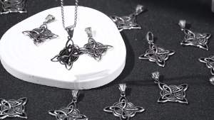 3Pcs Stainless Steel Witch Knot Charms Celtic Knot Antique Silver Charms Pendants for Jewelry Necklace Bracelet Earrings Making DIY Crafts Supplies