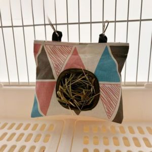 New Rabbit Hanging Dry Hay Feeding Bag Large Capacity Pet Supplies for Rabbits And Pigs Fresh Grass Stand by Petco