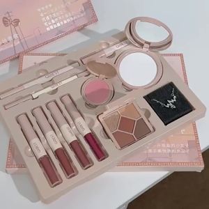 Bộ Trang Điểm Phấn Má Hồng Hình Trái Tim Hình Bướm Kèm Vòng Cổ Phiên Bản Giới Hạn Quà Tặng Dành Cho Nữ