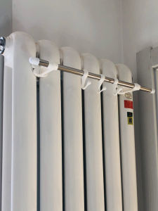 ตู้เสื้อผ้าแบบติดกับผนังที่ทำจากเหล็กไมโครเวฟ รุ่น 30cm สำหรับตากผ้าแบบอเนกประสงค์ที่มีสีสันสดใส