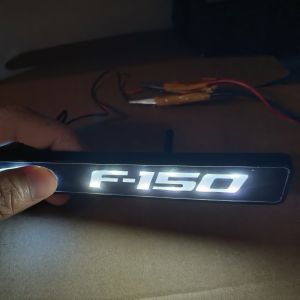 F150 LED Insignia Emblem Light White LED F150 Grille Light Atmosphere Lamp Net Decoration Lamp F-150 Grill Light Auto Badge Lamp