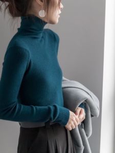 chaqi | เสื้อสเวตเตอร์คอปกสูงครึ่งตัวทรงสลิมฟิตอบอุ่นสำหรับผู้หญิง เสื้อชั้นในสีพื้น ทรงหลวมสบายๆ สำหรับฤดูใบไม้ร่วง/ฤดูหนาว