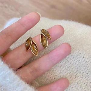 Sweet Leaf Stud Earrings For Women Fresh Blue And White Plant Ear Stud Exquisite Metal Style Earrings Elegant Jewelry Gift