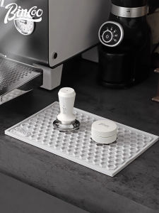 ผ้ารองเครื่องทำกาแฟแบบกันลื่น ผ้ารองบาร์เทนเดอร์ เครื่องดื่มแอลกอฮอล์ ป้องกันผิวโต๊ะ เครื่องดื่มปรุงรส แผ่นรองเครื่องดื่มแบบซับน้ำ