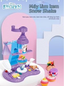 Disney | Kindergarten Girl DIY Play Dough