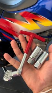 บล็อก ลูกบล็อก 16 และ 21mm ดิจิทัล หัวเทียน ตัวทีข้ออ่อน ชุด บล็อก ดิจิทัล หัวเทียน บล็อก ตัว ที ถอดหัวเทียน ส่งกันได้ ราคาที่สุด บล็อก ถอดหัวเทียน ชุด บล็อก เคลื่อนที่