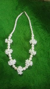 Kalung Hijab Fashion/Kalung Hijab Muslim BW/Kalung Hijab Kekinian